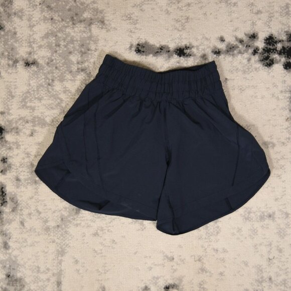Lululemon Woman Navy Shorts - Picture 1 of 7